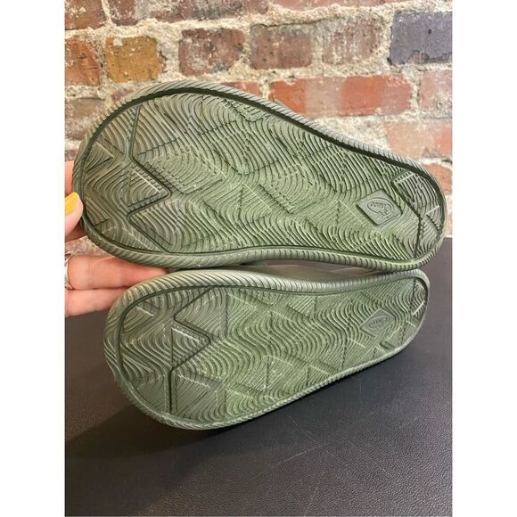 CHACO Army Green Outdoors Adjustable Strappy Sandal Slide Ladies Size 6 - Picture 9 of 11